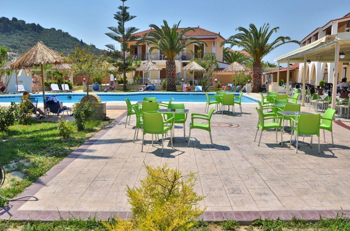 Sunny Garden Hotel 3*