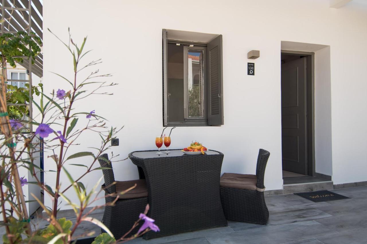 Sunny Garden 3*